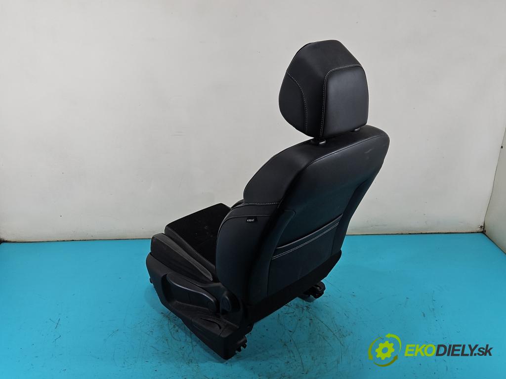 Renault Megane IV 2016-2024 1.3 116 hp manual 85 kW 1332 cm3 5- Sedadlo levý  (Sedadlo)