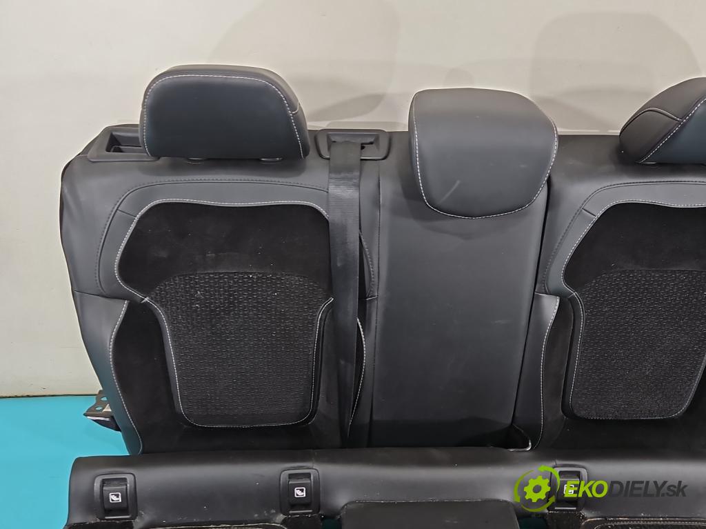 Renault Megane IV 2016-2024 1.3 116 HP manual 85 kW 1332 cm3 5- Pohovka: zadné  (Sedadlo)