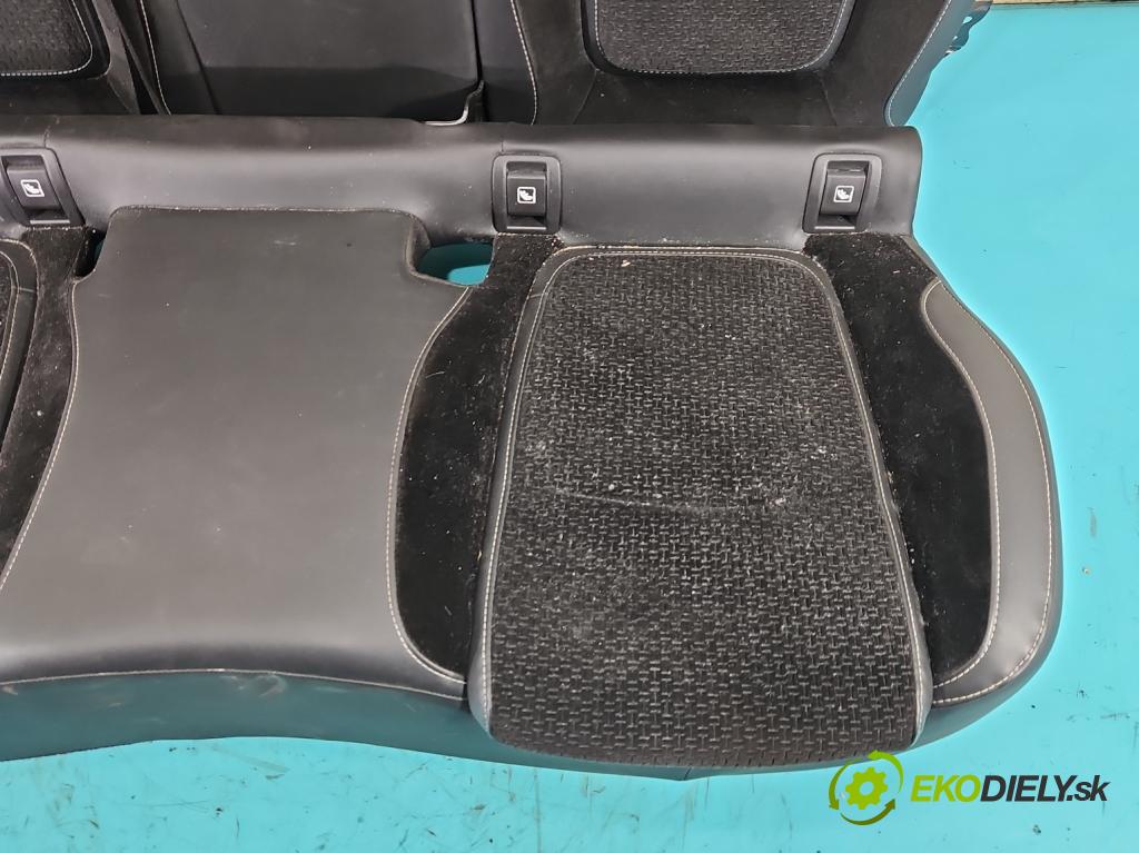 Renault Megane IV 2016-2024 1.3 116 HP manual 85 kW 1332 cm3 5- Pohovka: zadné  (Sedadlo)