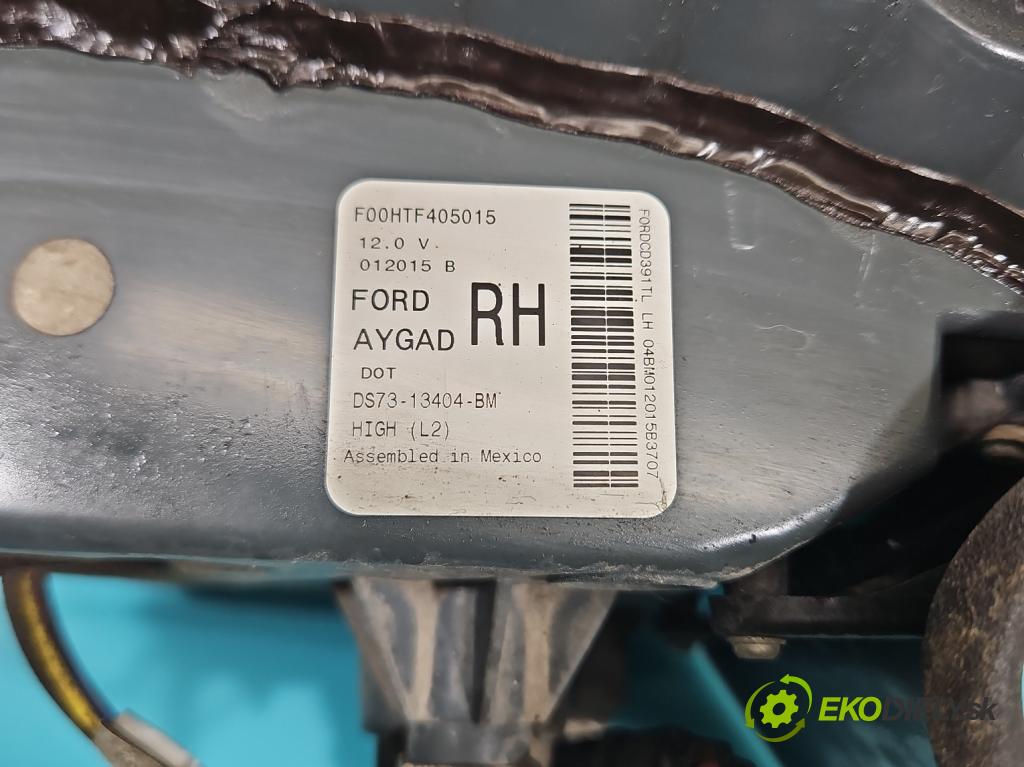 Ford Fusion USA 2012-2020 2.0 EcoBoost: automatic 179 kW 1999 cm3 4- svetlo / reflektor zadné pravé  (Kľučka dverí ostatné)