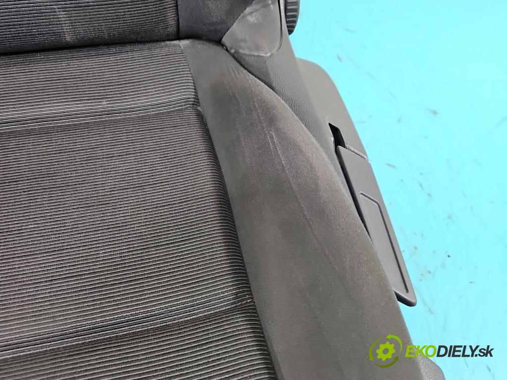Vw Golf V 2003-2009 1.4 16V 75 HP manual 55 kW 1390 cm3 3- Sedačka ľavý  (Sedadlo)