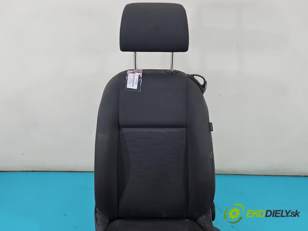Vw Golf V 2003-2009 1.4 16V 75 HP manual 55 kW 1390 cm3 3- Sedačka ľavý  (Sedadlo)