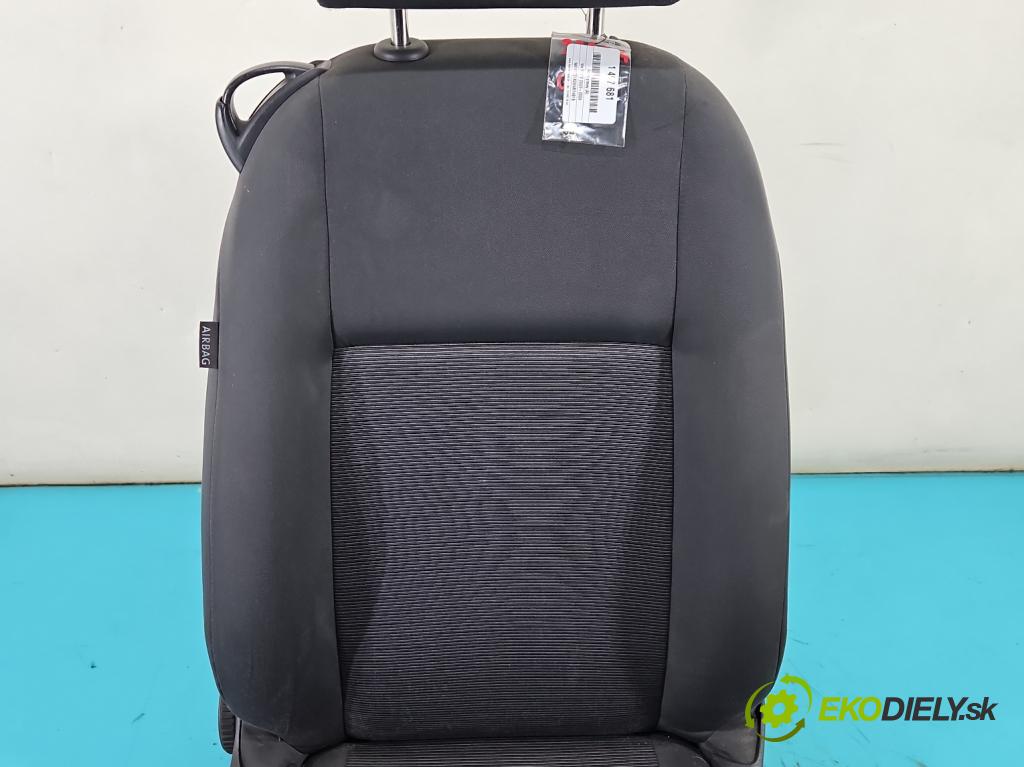 Vw Golf V 2003-2009 1.4 16V 75 HP manual 55 kW 1390 cm3 3- Sedačka pravý  (Sedadlo)