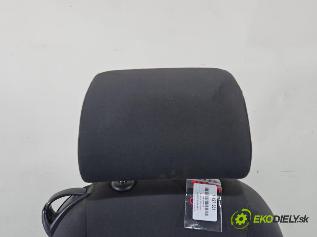Vw Golf V 2003-2009 1.4 16V 75 HP manual 55 kW 1390 cm3 3- Sedačka pravý  (Sedadlo)