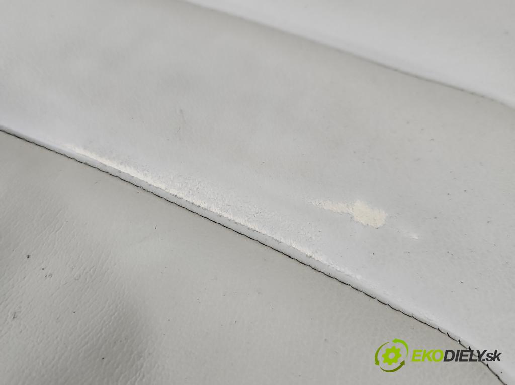 Skoda Kodiaq I 2.0 TSI 190 HP automatic 140 kW 1984 cm3 5- Pohovka: zadné  (Sedadlo)