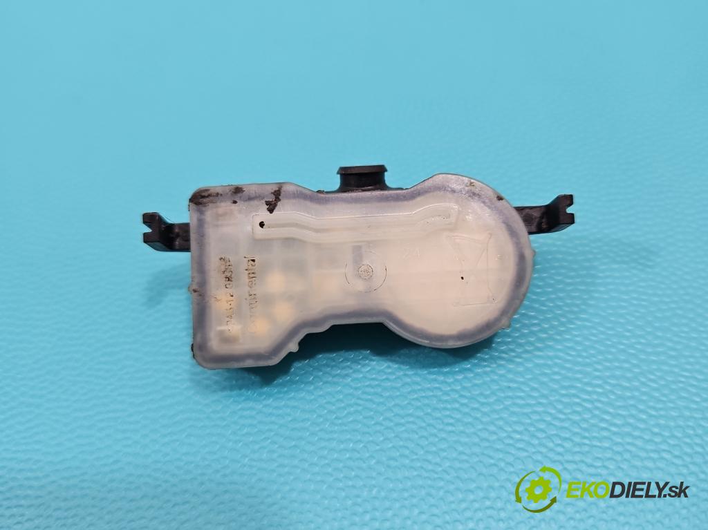 Renault Megane IV 2016-2024 1.3 116 hp manual 85 kW 1332 cm3 5- snímač tlaku pneumatika A2C99668703 (Snímač tlaku v pneumatice)