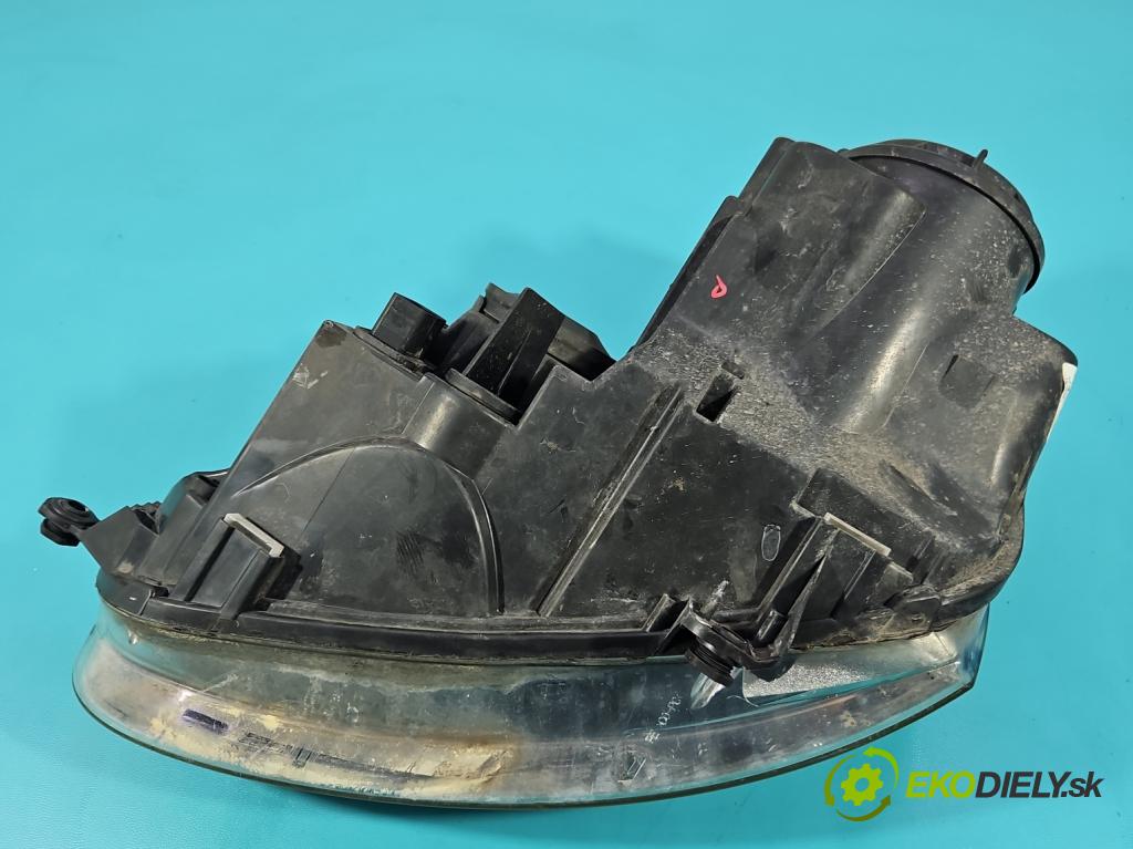 Vw Golf V 2003-2009 1.4 16V 75 HP manual 55 kW 1390 cm3 3- Reflektor: pravý 1K6941006P (Svetlo predné pravé)