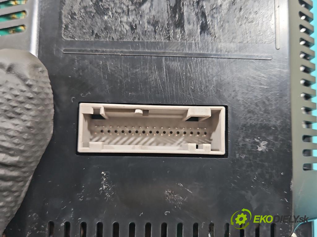 Audi Q7 2005-2015 3.6 V6 FSI 280KM: automatic 206 kW 3562 cm3 5- prístrojovka/ budíky 503000737701 (Prístrojová doska)