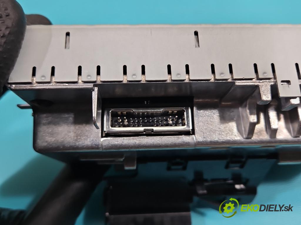 Audi Q7 2005-2015 3.6 V6 FSI 280KM: automatic 206 kW 3562 cm3 5- Zobrazit: 4F0919603B (Prístrojová doska)