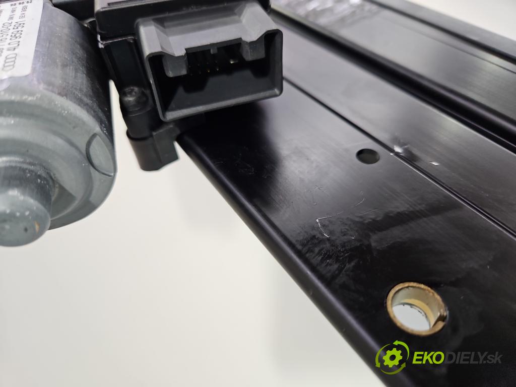 Audi Q7 2005-2015 3.6 V6 FSI 280KM automatic 206 kW 3562 cm3 5- Střešní okno: 0390200071 (Sklo karoserie)