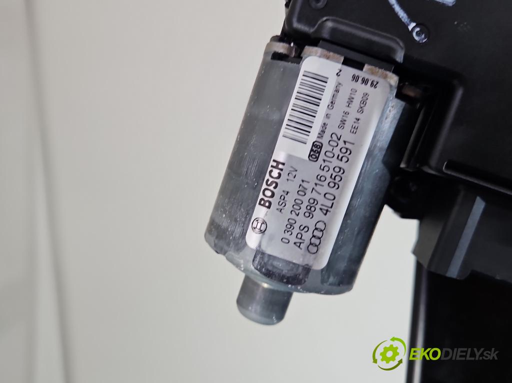 Audi Q7 2005-2015 3.6 V6 FSI 280KM automatic 206 kW 3562 cm3 5- Střešní okno: 0390200071 (Sklo karoserie)