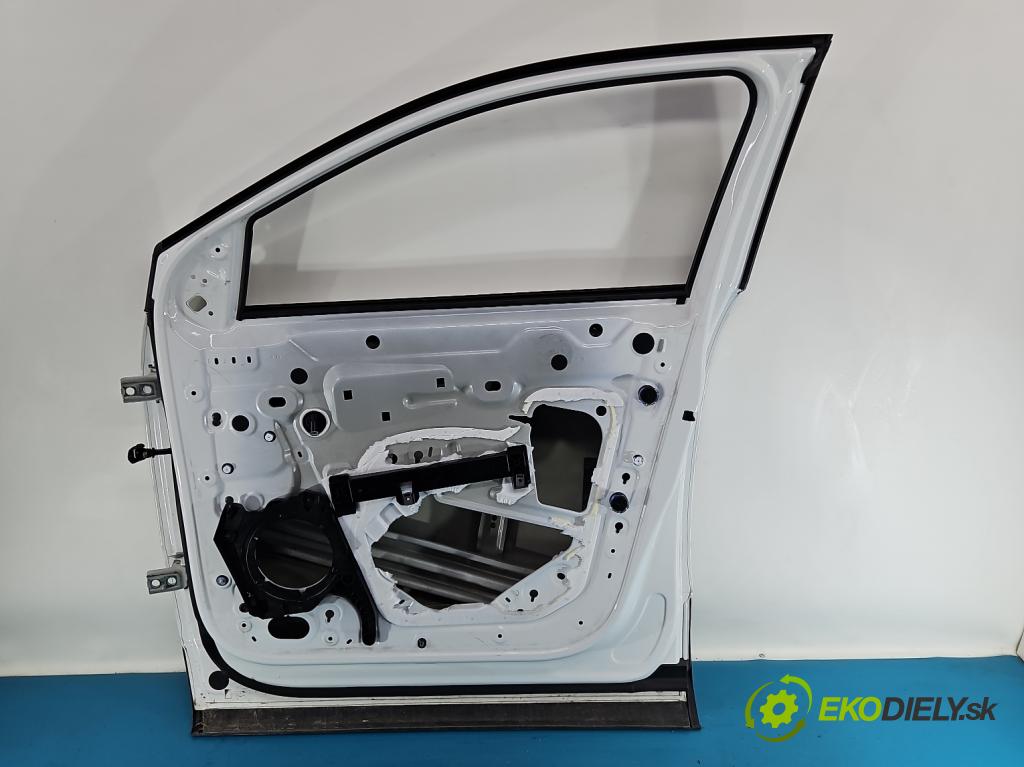 Peugeot 3008 II 2016-2023 2.0 hdi 150 HP manual 110 kW 1997 cm3 5- dvere predné pravé  (Kľučka dverí ostatné)