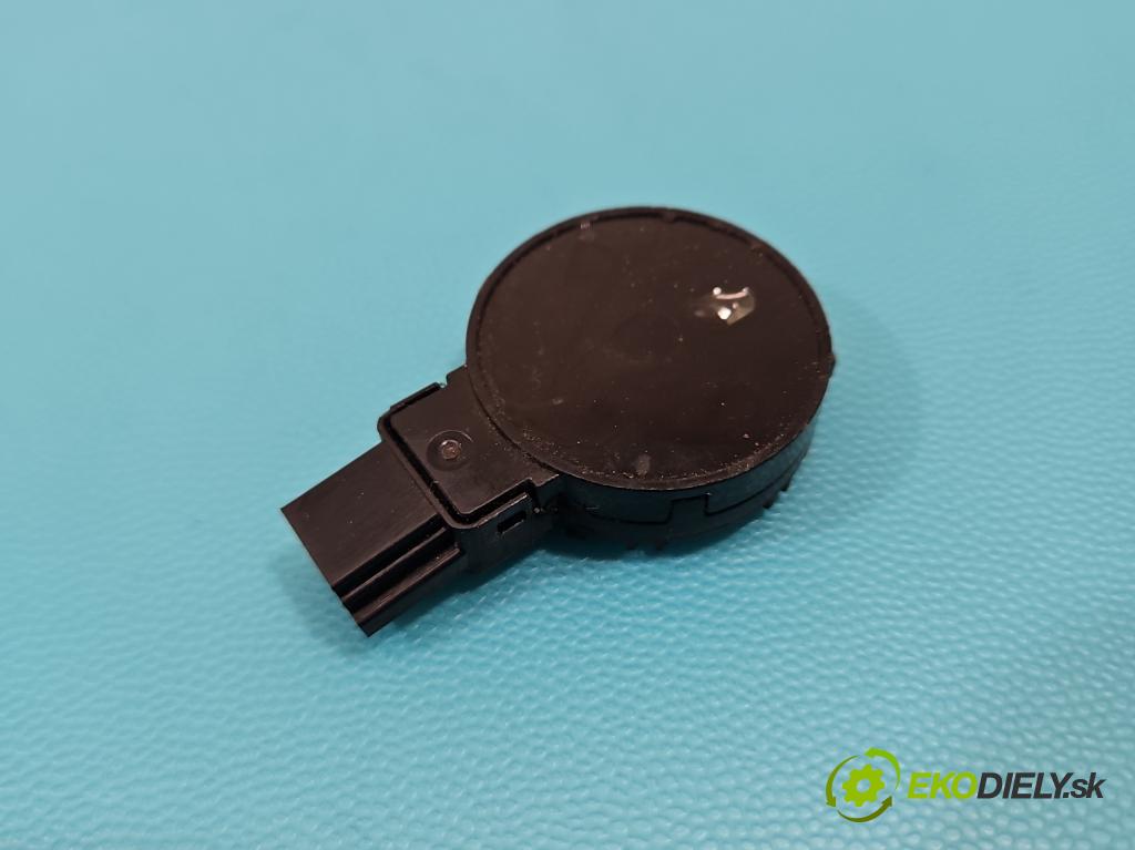 Hyundai Elantra VI 2015-2020 1.6 16V 128 HP manual 93,8 kW 1591 cm3 4- snímač déšť: 96000-C1000 (Snímač dažďa)