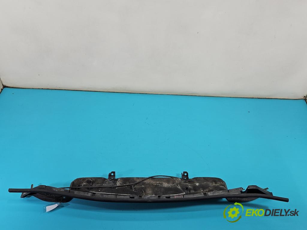 Peugeot 3008 II 2016-2023 2.0 hdi 150 HP manual 110 kW 1997 cm3 5- torpédo 9810110480 (Torpédo (plast pod čelným sklom))