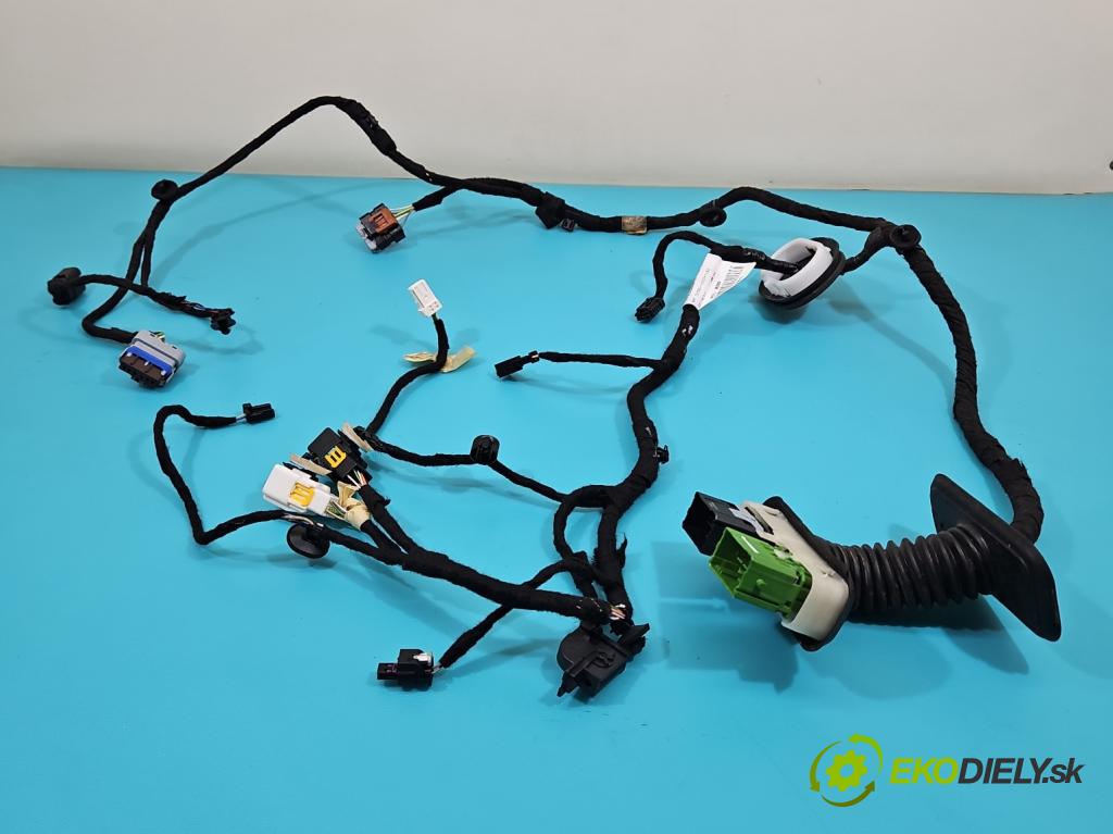 Peugeot 3008 II 2016-2023 2.0 hdi 150 HP manual 110 kW 1997 cm3 5- Zväzok: dvere predné pravých 9823044980