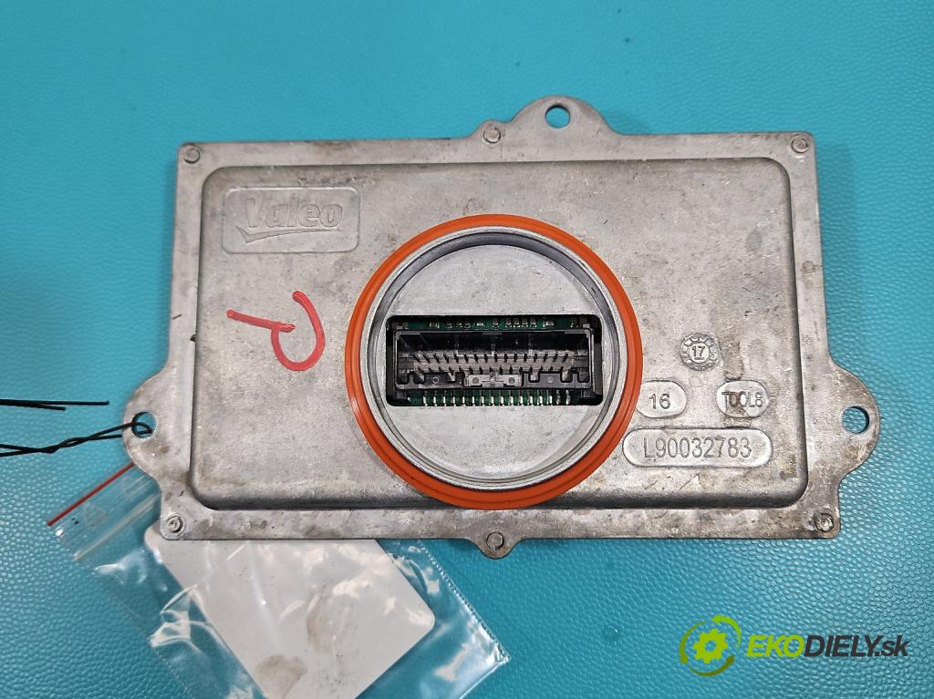 Peugeot 3008 II 2016-2023 2.0 hdi 150 HP manual 110 kW 1997 cm3 5- střídač: xenon 90093044 (Riadiaca jednotka xenónu)