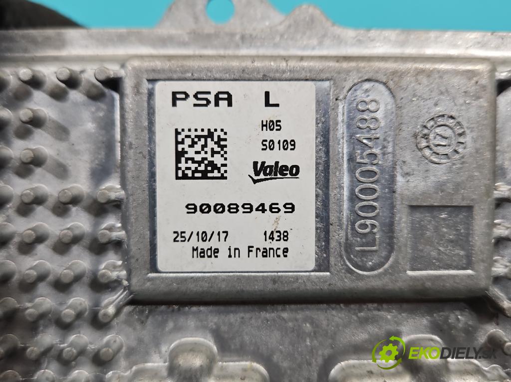 Peugeot 3008 II 2016-2023 2.0 hdi 150 HP manual 110 kW 1997 cm3 5- střídač: xenon 90089469 (Riadiaca jednotka xenónu)