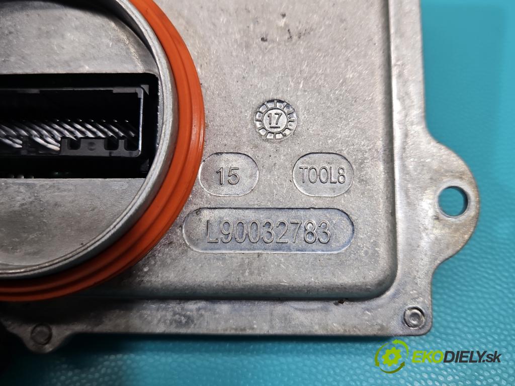 Peugeot 3008 II 2016-2023 2.0 hdi 150 HP manual 110 kW 1997 cm3 5- střídač: xenon 90089469 (Riadiaca jednotka xenónu)