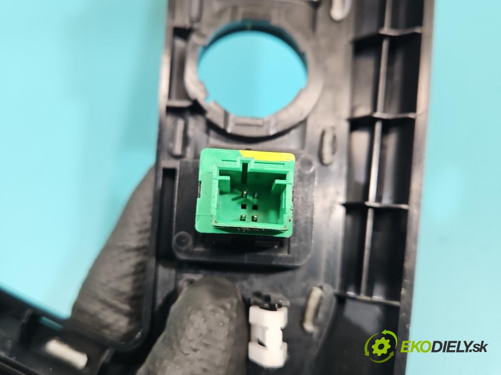 Peugeot 3008 II 2016-2023 2.0 hdi 150 hp manual 110 kW 1997 cm3 5- lišta ozdobná interiéry: 9814866577