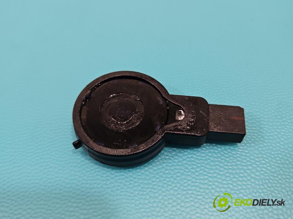 Audi A6 C6 2004-2011 2.0 tdi 140 HP automatic 103 kW 1968 cm3 4- snímač déšť: 4E0955559E (Snímač dažďa)