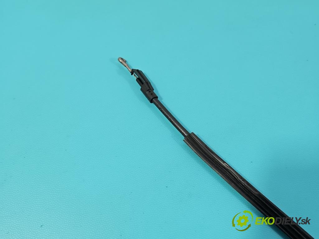 Vw Passat B6 2005-2010 3.2 FSI V6 250 hp automatic 184 kW 3168 cm3 4- zámek přední pravý 3C1837016A