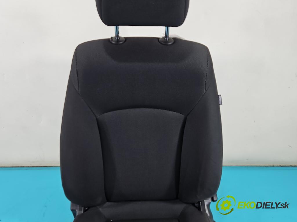 Chevrolet Cruze 2.0 VCDi: 163 HP manual 120 kW 1998 cm3 5- Sedačka ľavý  (Sedadlo)