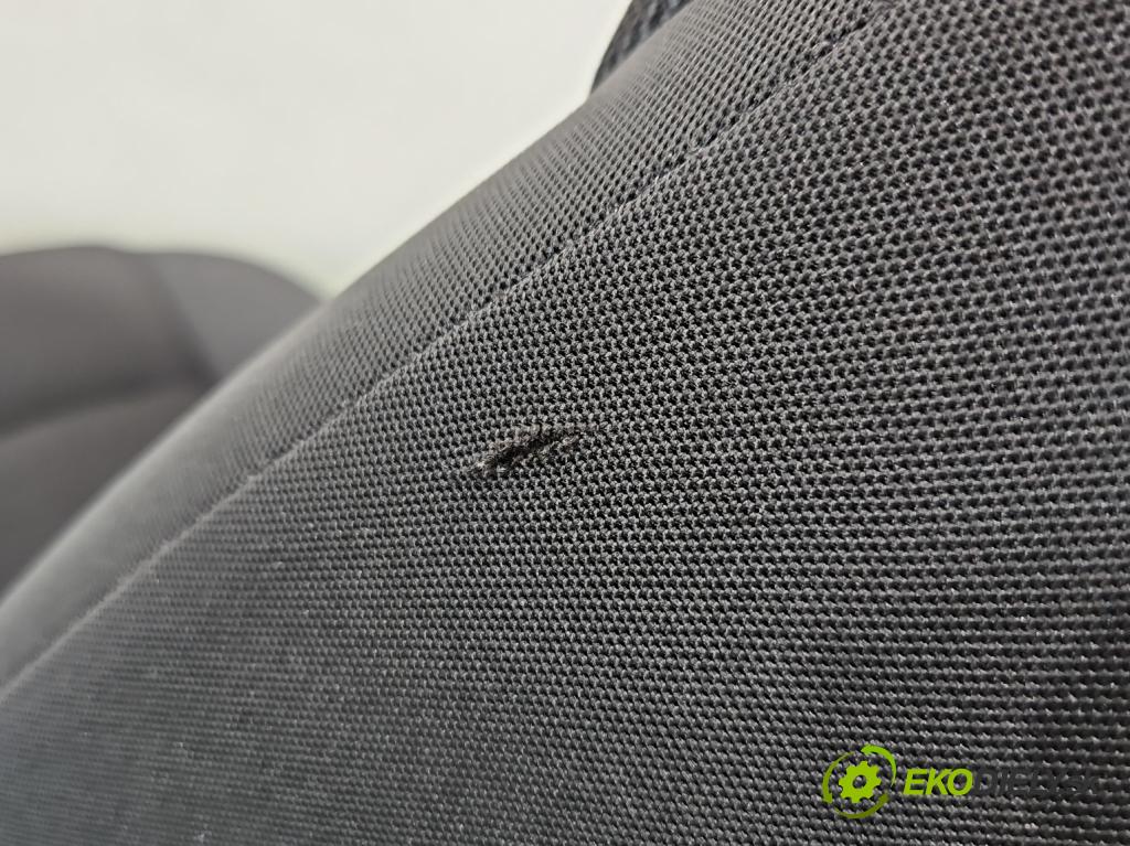 Chevrolet Cruze 2.0 VCDi: 163 HP manual 120 kW 1998 cm3 5- Sedačka pravý (Sedadlo)