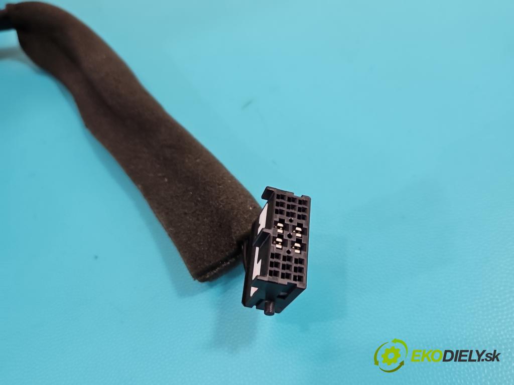 Chevrolet Cruze 2.0 VCDi: 163 HP manual 120 kW 1998 cm3 5- operadlo (Lakťová opierka)