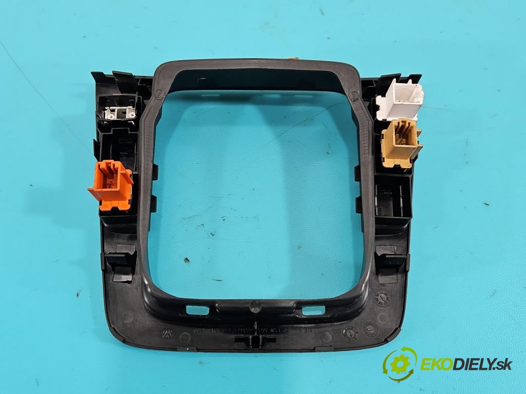 Vw Passat B6 2005-2010 3.2 FSI V6 250 hp automatic 184 kW 3168 cm3 4- lišta ozdobná interiéry: 3C0 858 336