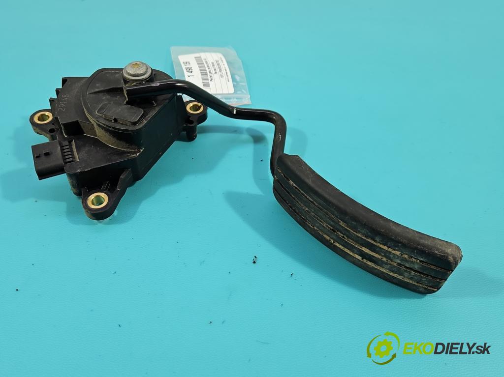 Renault Modus 1.1 16V 75 hp manual 55 kW 1149 cm3 5- pedal plyn: potenciometr: 8200139319