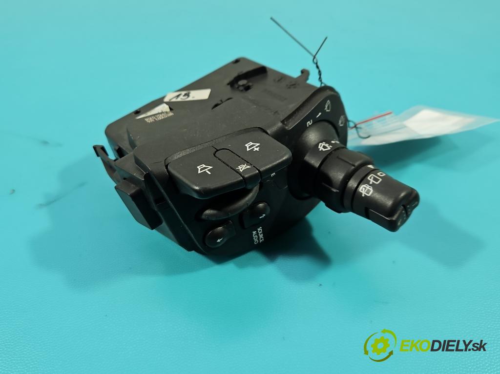 Renault Modus 1.1 16V 75 HP manual 55 kW 1149 cm3 5- prepínač stieračov 88103003444 (Prepínacie páčky pod volantom)