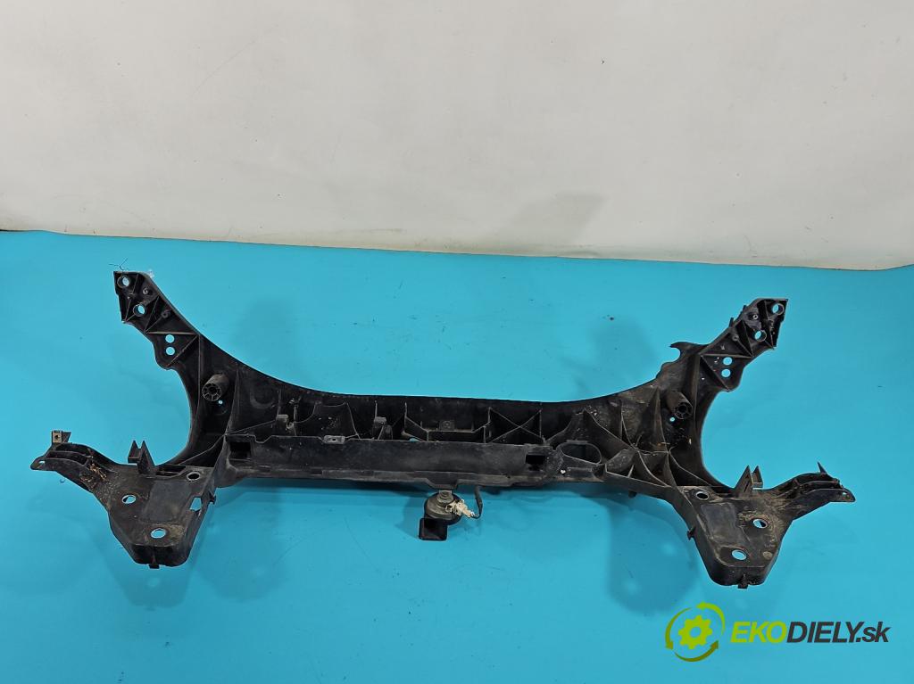 Renault Modus 1.1 16V 75 hp manual 55 kW 1149 cm3 5- stěna přední 8200224763J (Přední výztuha)