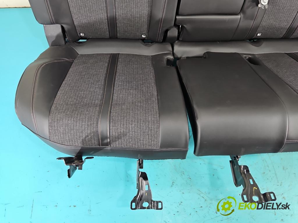 Peugeot 3008 II 2016-2023 2.0 hdi 150 HP manual 110 kW 1997 cm3 5- Pohovka: zadné  (Sedadlo)