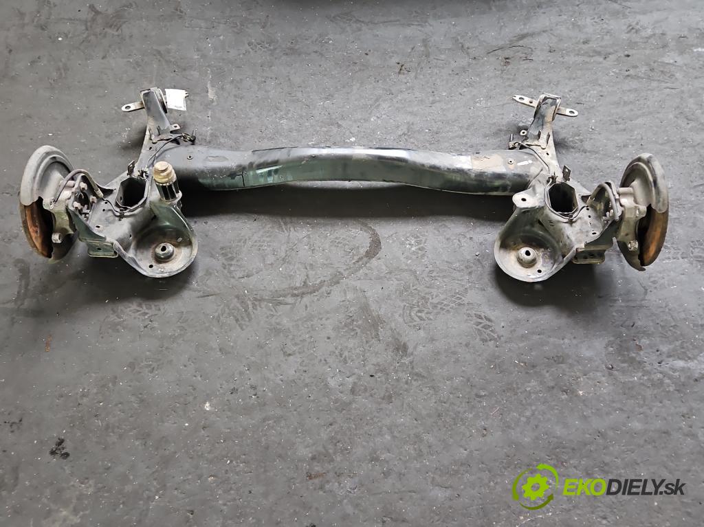 Peugeot 3008 II 2016-2023 2.0 hdi 150 hp manual 110 kW 1997 cm3 5- zadní výztuha  (Zadní výztuha)