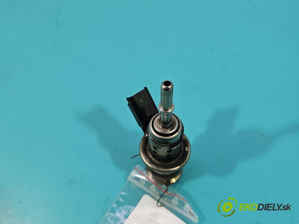 Peugeot 3008 II 2016-2023 2.0 hdi 150 HP manual 110 kW 1997 cm3 5- vstrek 9801187080 (Vstrekovač paliva)