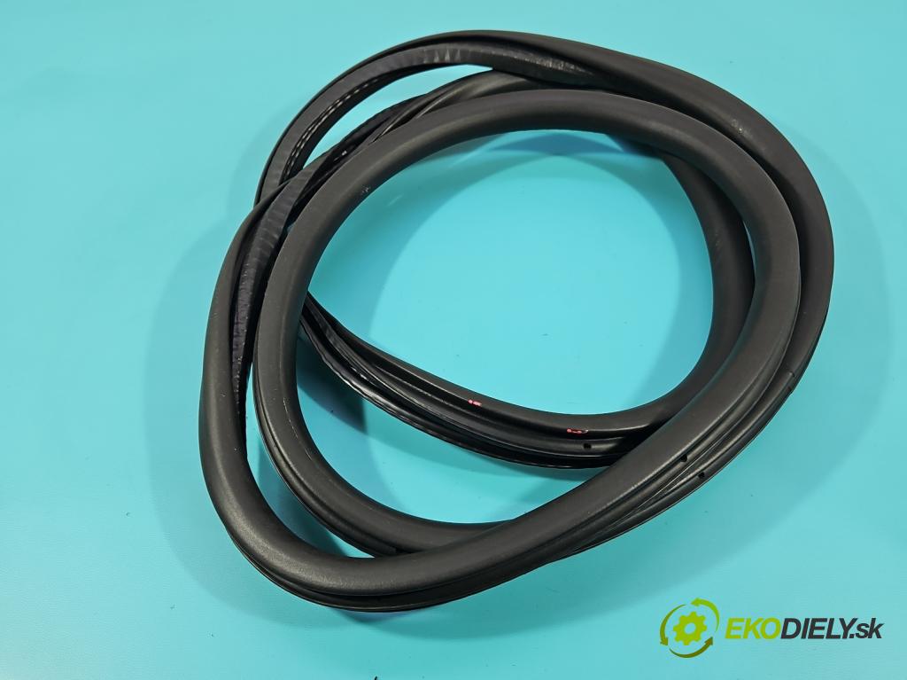 Peugeot 3008 II 2016-2023 2.0 hdi 150 hp manual 110 kW 1997 cm3 5- Těsnění: dveře zadní levé  (Karoserie ostatní)