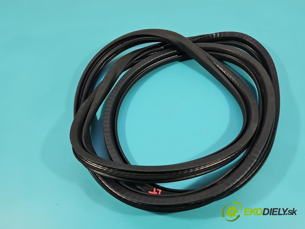 Peugeot 3008 II 2016-2023 2.0 hdi 150 hp manual 110 kW 1997 cm3 5- Těsnění: dveře zadní levé  (Karoserie ostatní)