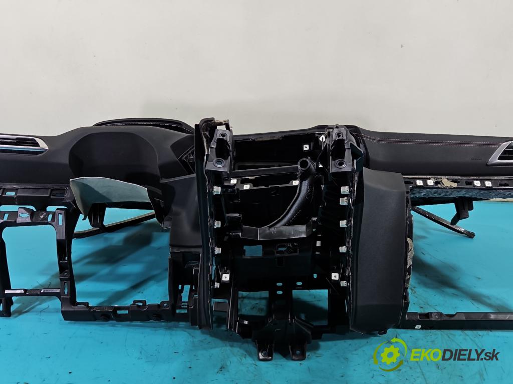 Peugeot 3008 II 2016-2023 2.0 hdi 150 HP manual 110 kW 1997 cm3 5- kokpit,pristrojová doska rozdeľovacia