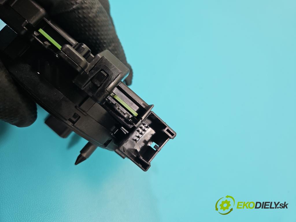 Skoda Kodiaq I 2.0 TSI 190 hp automatic 140 kW 1984 cm3 5- Páska: airbag 5Q1953569J (Airbag)