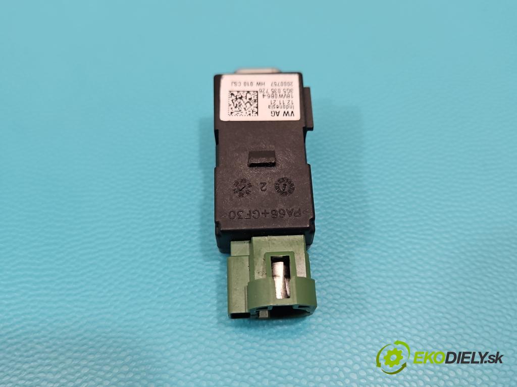 Skoda Kodiaq I 2.0 TSI 190 hp automatic 140 kW 1984 cm3 5- zásuvka USB 3G5035726