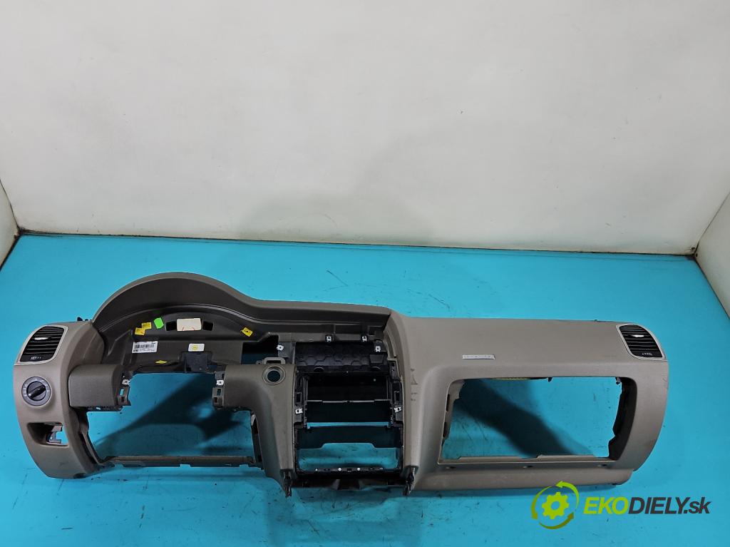 Audi Q7 2005-2015 3.6 V6 FSI 280KM: automatic 206 kW 3562 cm3 5- kokpit,pristrojová doska rozdeľovacia 