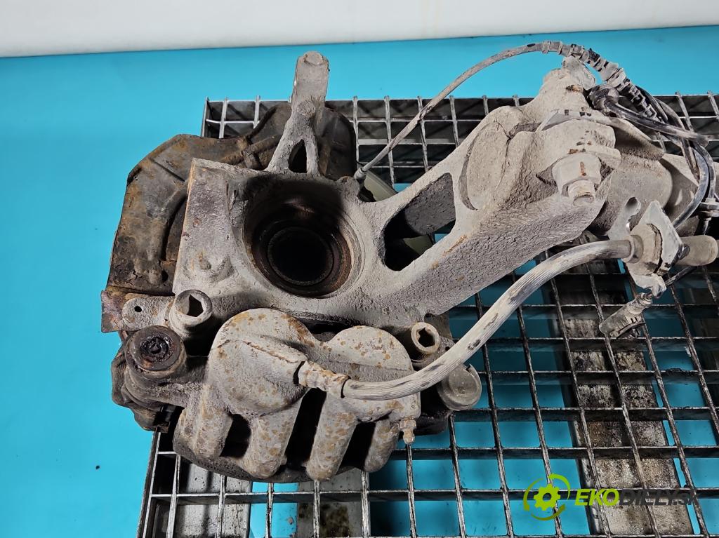 Citroen Jumper III 2014- 2.2 hdi 110 hp manual 81 kW 2198 cm3 4- náboj levé  (Náboj kola)