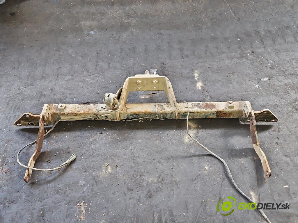 Citroen Jumper III 2014- 2.2 hdi 110 HP manual 81 kW 2198 cm3 4- Hák: vlečení:  (Ťažné zariadenie)