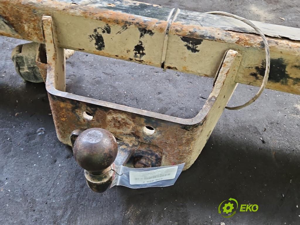 Citroen Jumper III 2014- 2.2 hdi 110 HP manual 81 kW 2198 cm3 4- Hák: vlečení:  (Ťažné zariadenie)