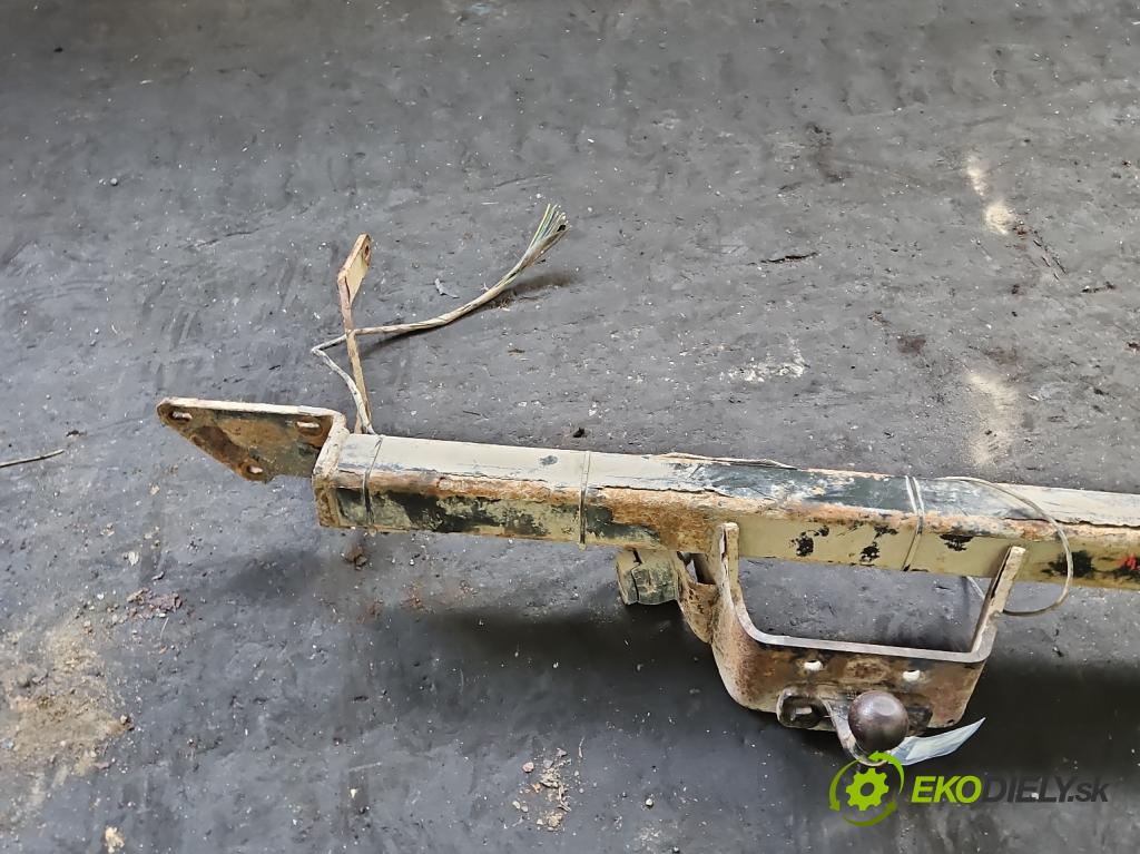 Citroen Jumper III 2014- 2.2 hdi 110 HP manual 81 kW 2198 cm3 4- Hák: vlečení:  (Ťažné zariadenie)