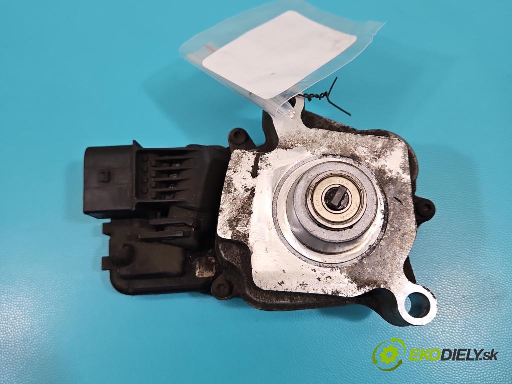 Bmw 5 F10 2010-2017 2.0d 218 HP automatic 160 kW 1995 cm3 5- Ovladač: reduktora 12108F0759
