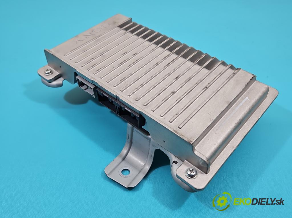 Ford Fusion USA 2012-2020 2.0 EcoBoost: automatic 179 kW 1999 cm3 4- Zesilovač: MSD7TB849AA (Zosilňovač)