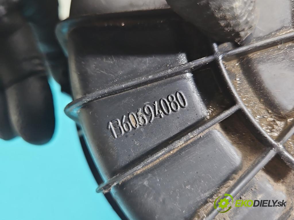 Citroen Jumper III 2014- 2.2 hdi 110 HP manual 81 kW 2198 cm3 4- obal filtra vzduchu 1360694080 (Obal vzduchového filtra)