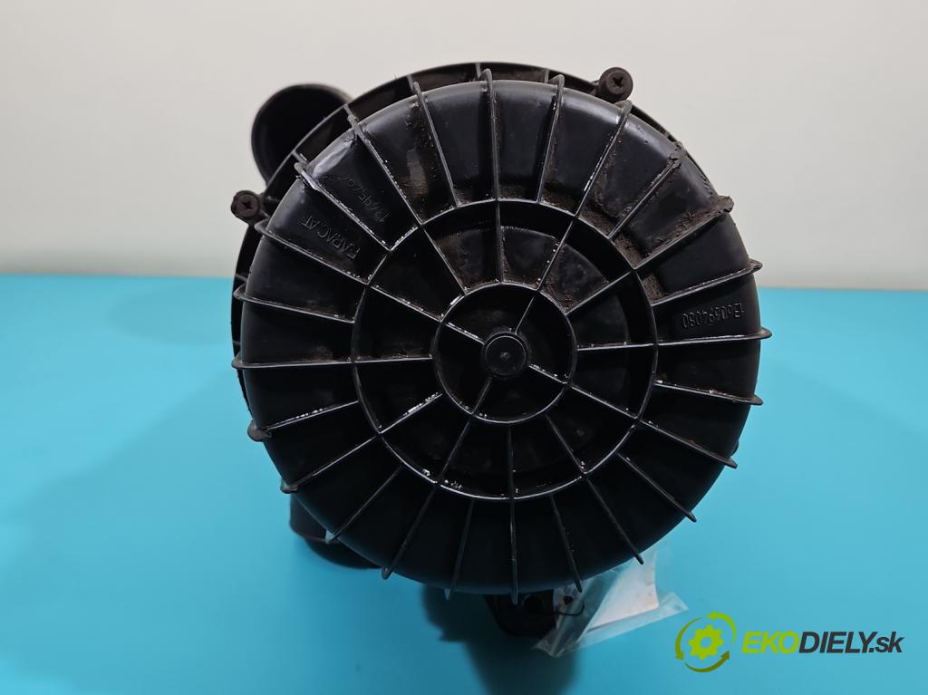 Citroen Jumper III 2014- 2.2 hdi 110 HP manual 81 kW 2198 cm3 4- obal filtra vzduchu 1360694080 (Obal vzduchového filtra)