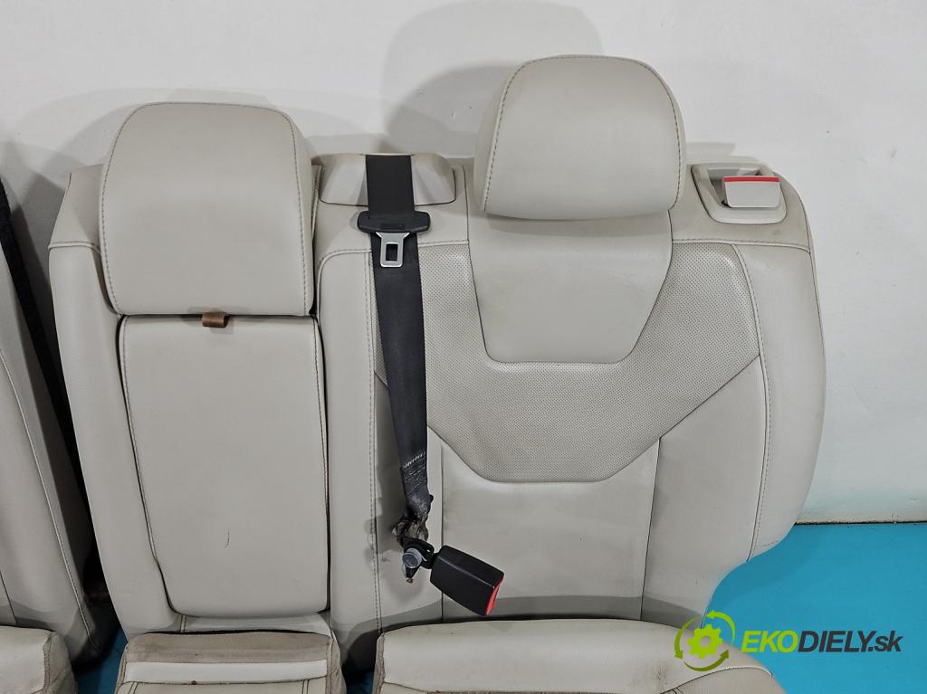 Ford Fusion USA 2012-2020 2.0 EcoBoost: automatic 179 kW 1999 cm3 4- Pohovka: zadné  (Sedadlo)